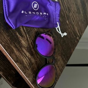 Blenders Eyewear